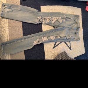Women’s American Eagle Jean size 12.